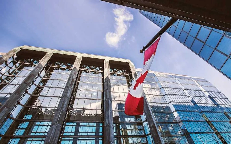 How Major Banks Are Positioning Their Strategies Ahead of the Federal Reserve's Rate Decision